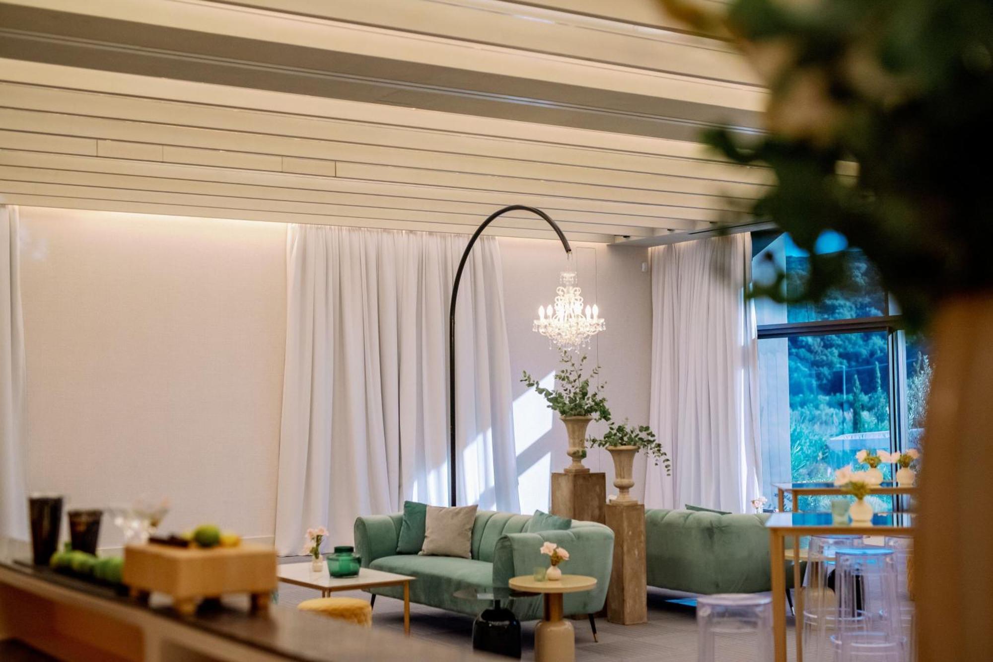 W Costa Navarino (Adults Only) Pylos Bagian luar foto