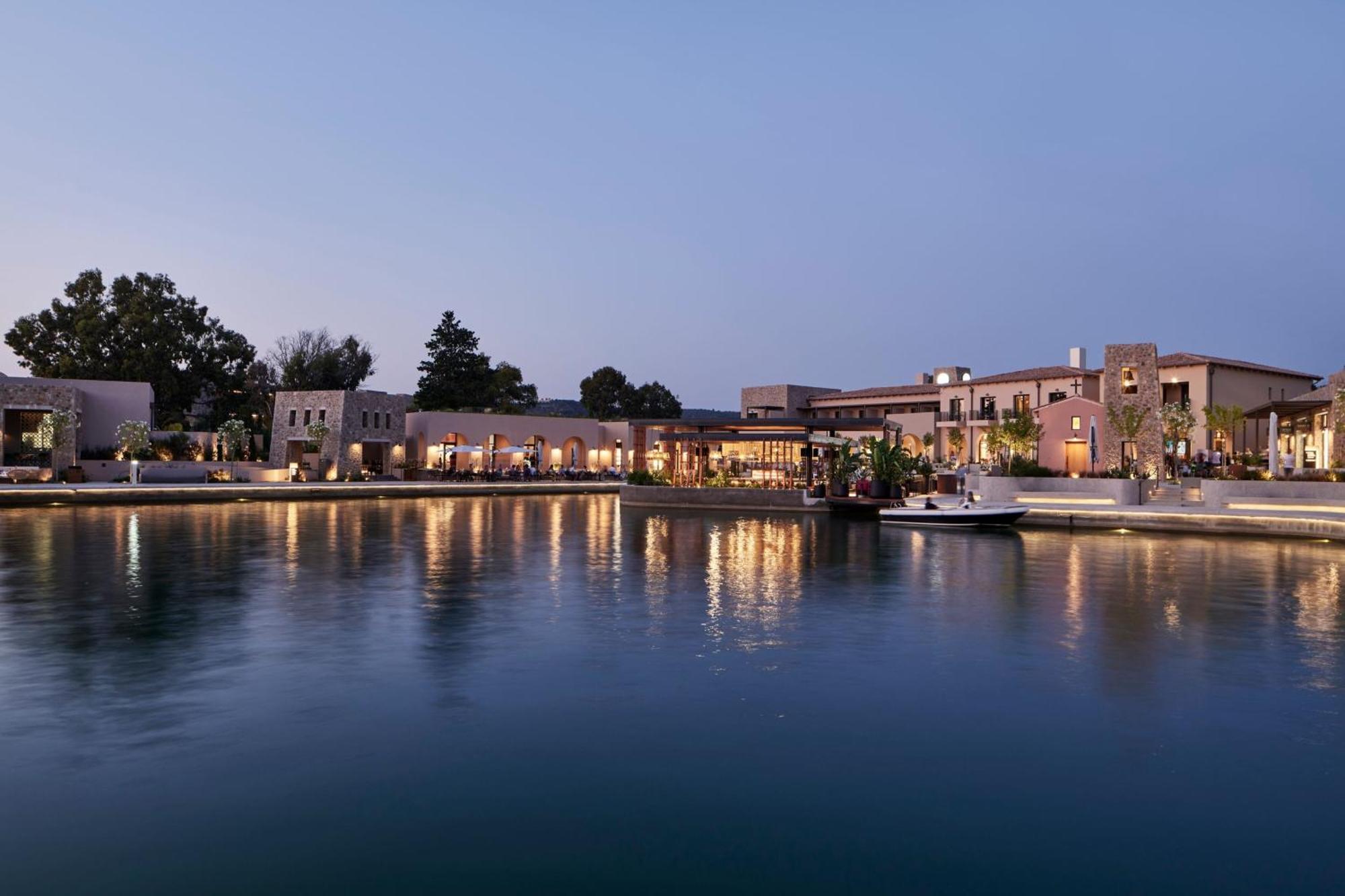 W Costa Navarino (Adults Only) Pylos Bagian luar foto